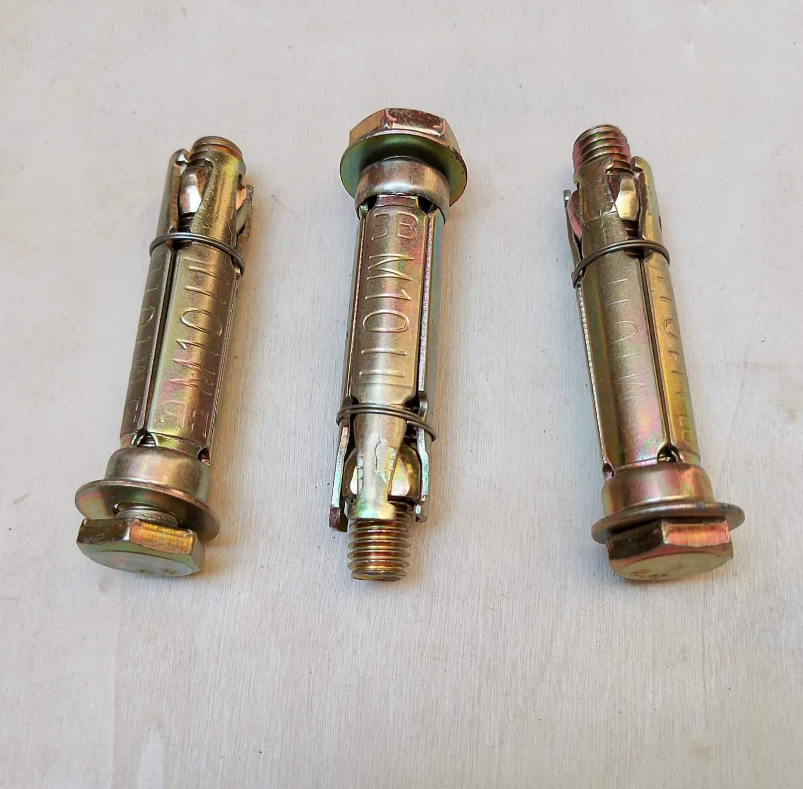 Rawl Bolt - (M10) pcs