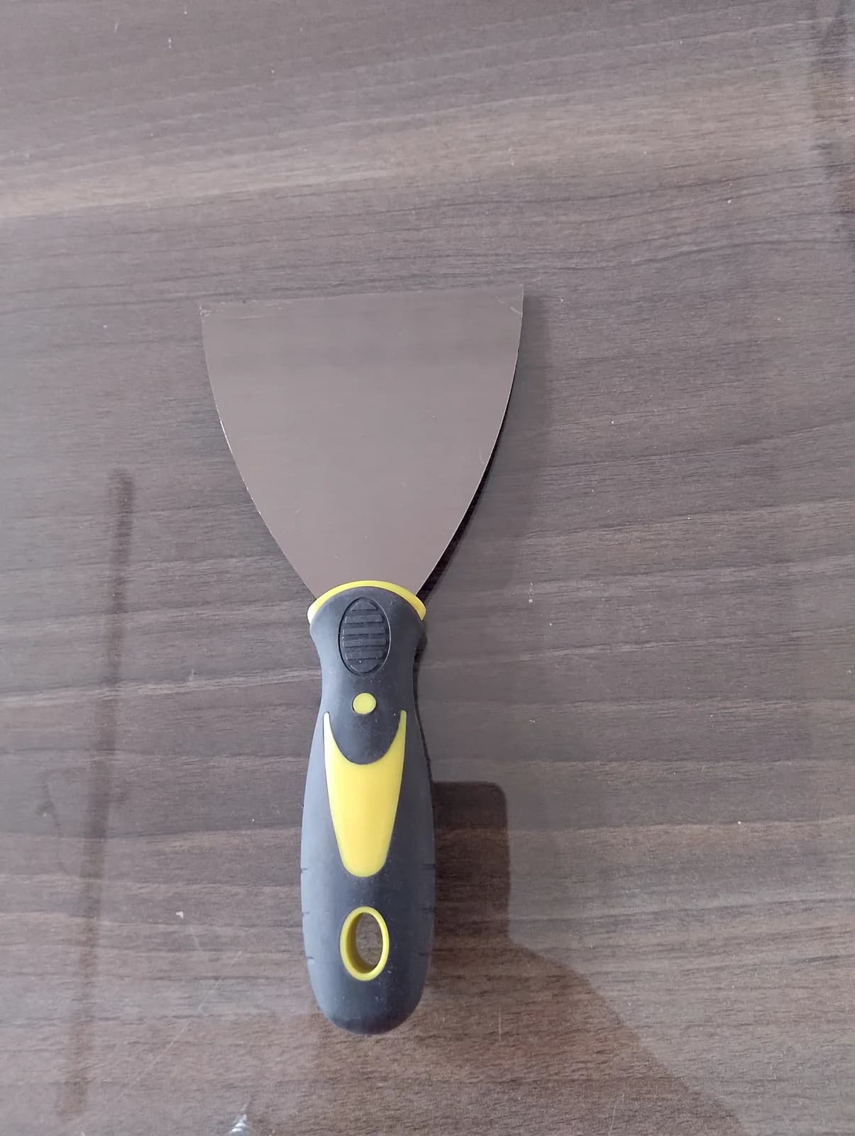 Scraper -4''- Rubber Handle