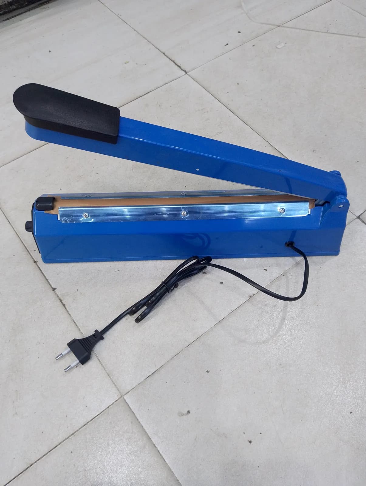 Impulse Sealer - 300mm (Plastic)
