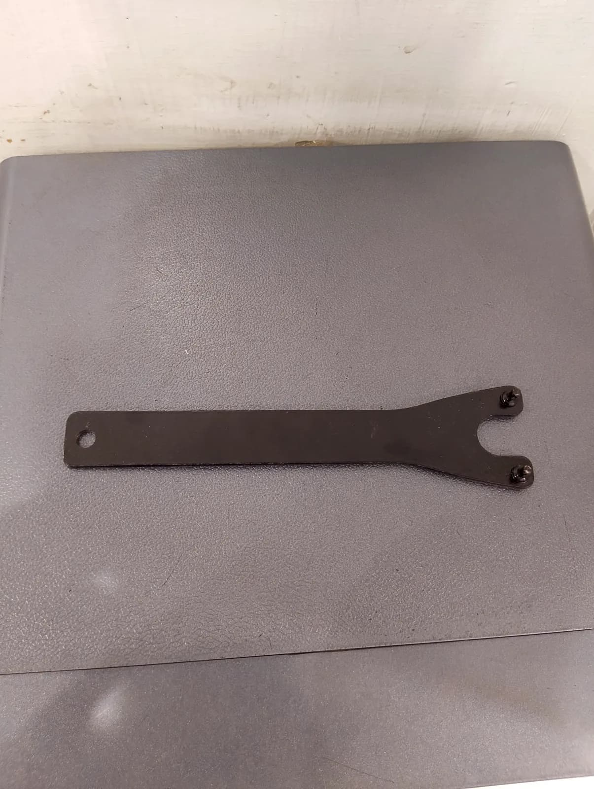 Grinder Spanner - (9-inch)