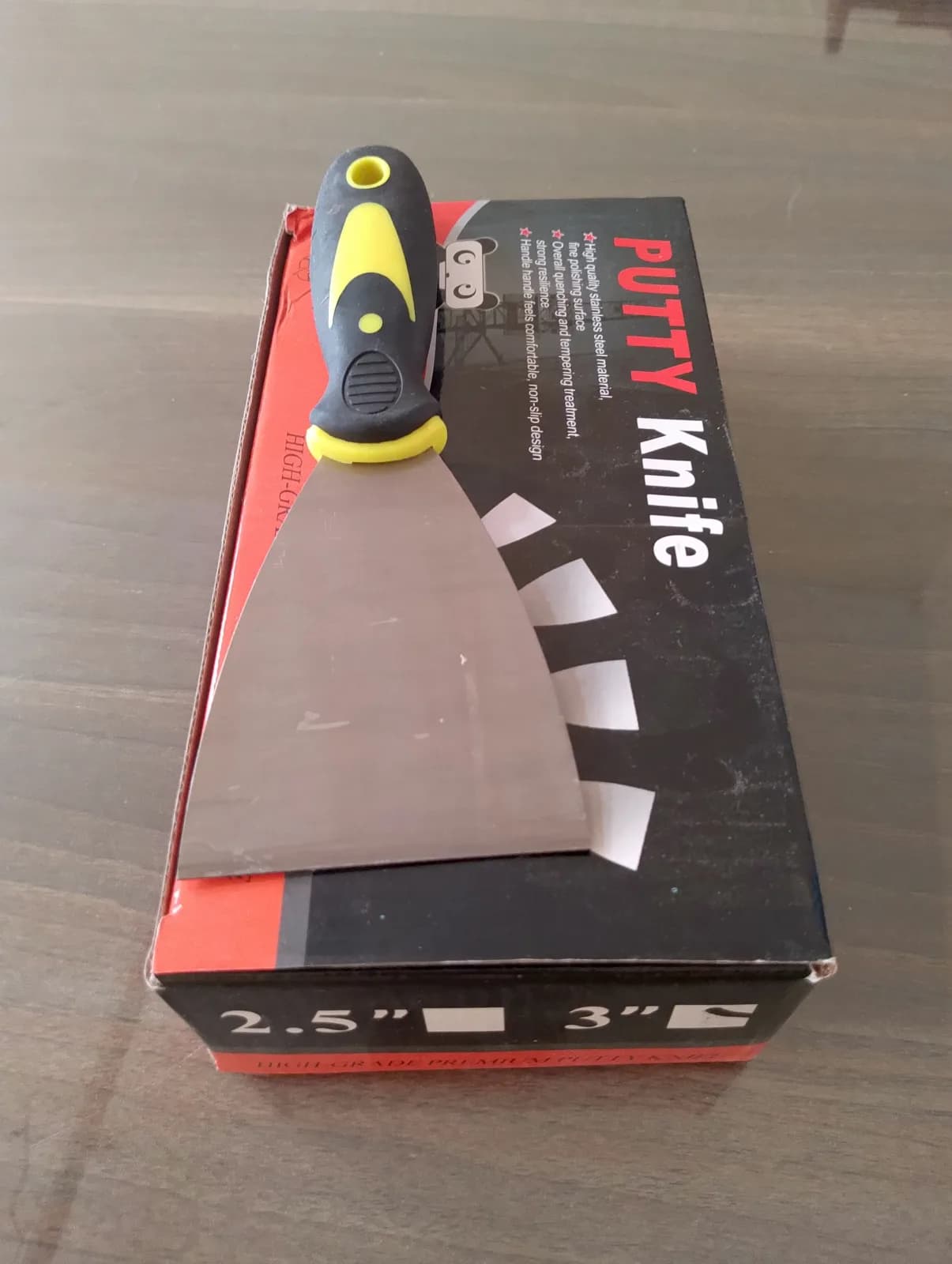 Scraper -3''- Rubber Handle