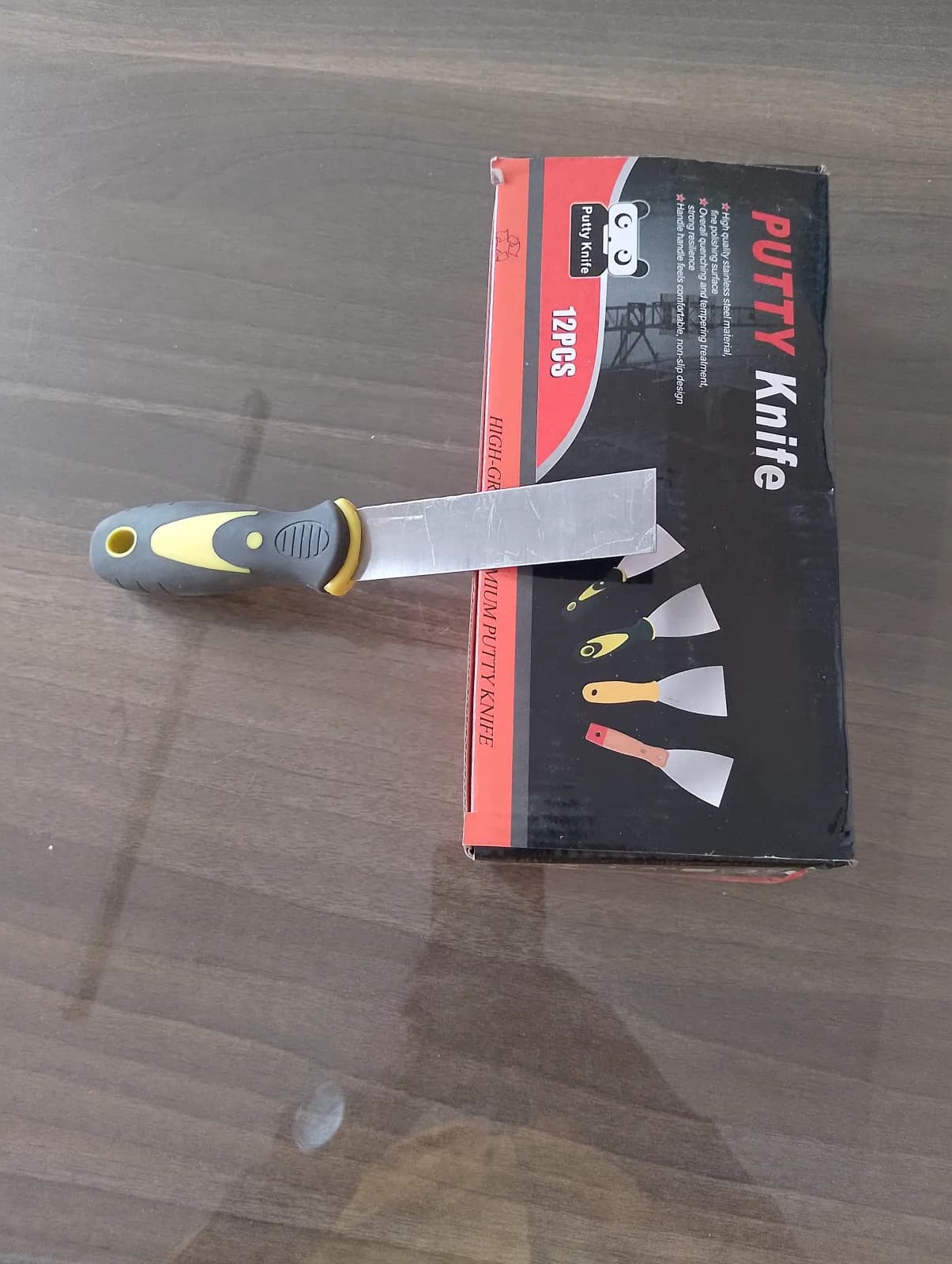 Scraper -1''- Rubber Handle