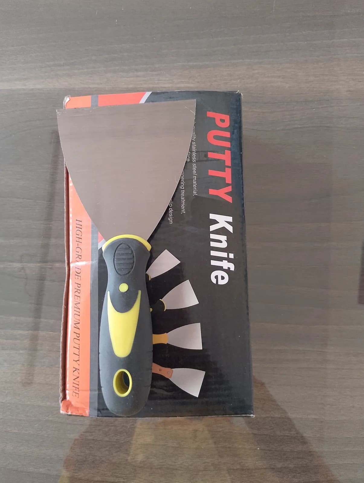 Scraper -2''- Rubber Handle