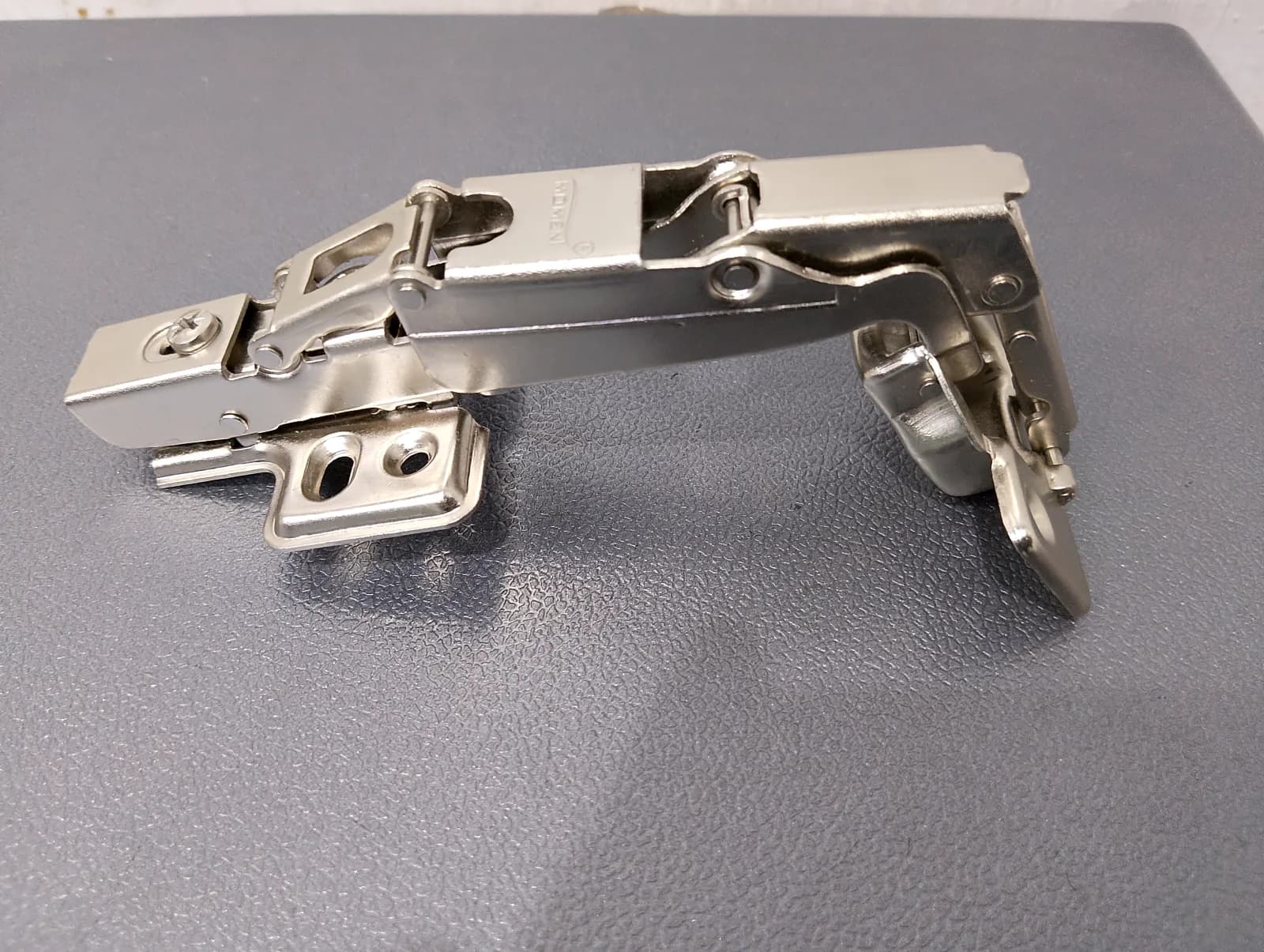 Malpha Hinges - Soft Close Overlay